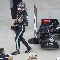 Otra vez lo hizo: increíble pole position de Lewis Hamilton