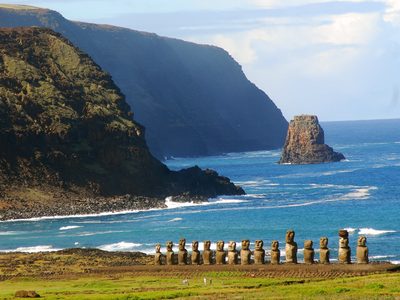 Las autoridades de Chile ordenaron evacuar las playas de Rapa Nui por temor a un tsunami