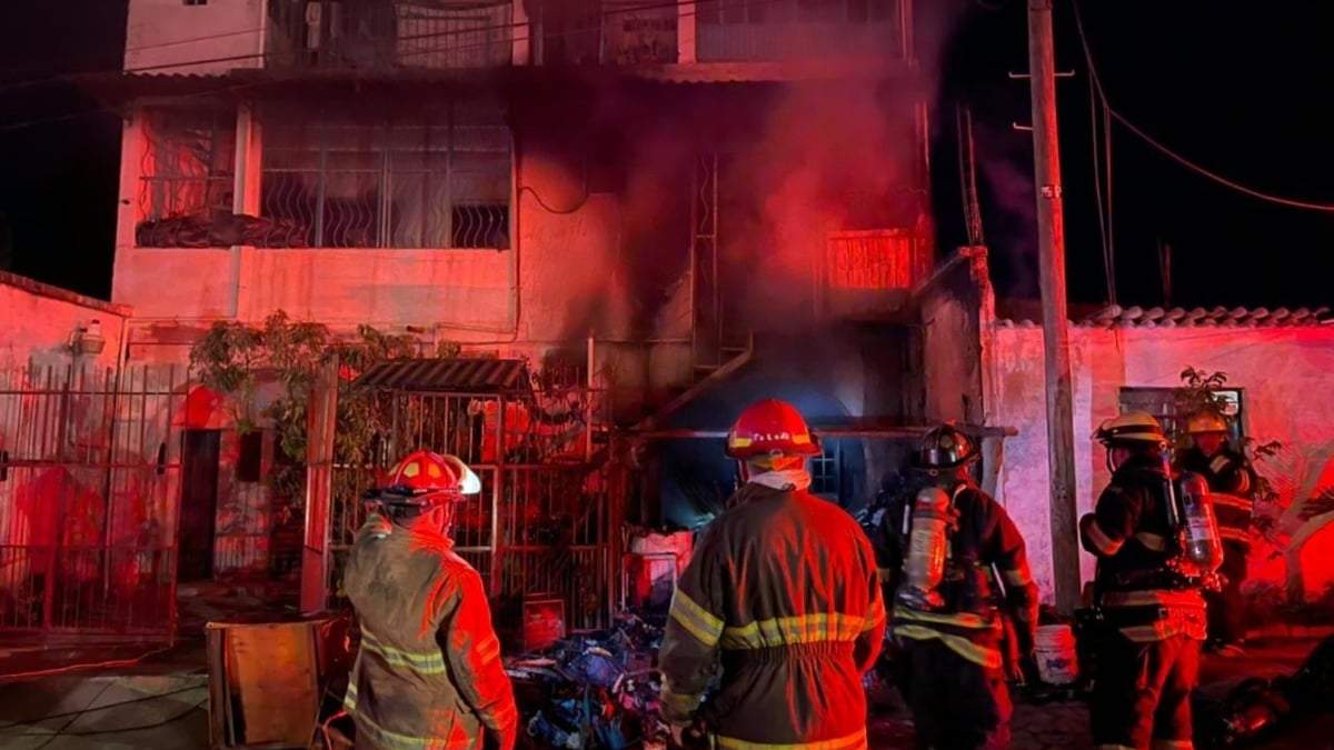 En el incendio murieron tres personas y dos resultaron heridas