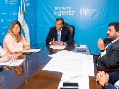 El traspaso definitivo de la ex U9 se acordará en marzo