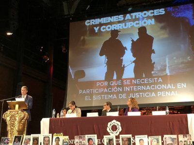Exigen investigación internacional sobre crímenes "atroces" cometidos al amparo del poder en México