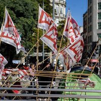 La 9 de Julio, copada por organizaciones sociales que bloquearon el tránsito