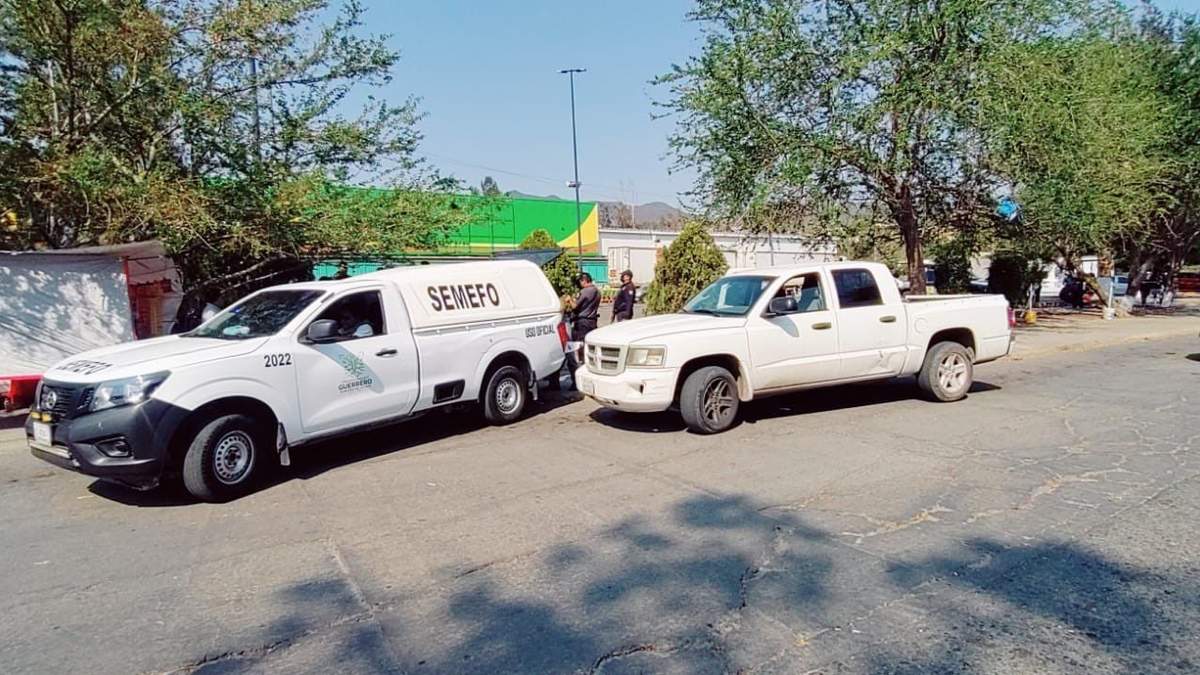 Camioneta en que viajaba el médico