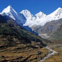 Al menos diez fallecidos tras una avalancha en el Himalaya