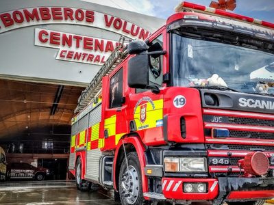Bomberos Voluntarios de Centenario le salvaron la vida a un bebé