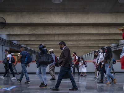 Andamiaje de vigilancia y espionaje de la 4T