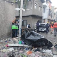 Fuga de gas provoca explosión en vivienda de Iztacalco