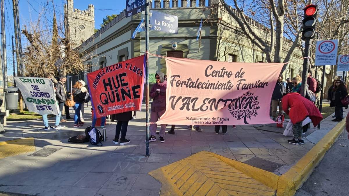 Hay temor de que se sigan cerrando centros y queden usuarios sin atención. Fuente: (Minuto Neuquén)
