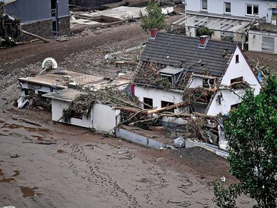 Inundación histórica: la furia del agua barrió lo que quedaba de Altenahr