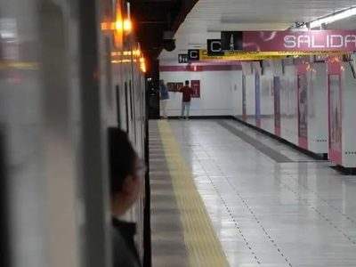 Sindicato del Metro señala que suspensión de servicio en Línea A es por falta de desazolve
