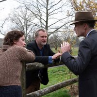 Christopher Nolan sobre el éxito de "Oppenheimer" en los Oscar: "A veces te montas a una ola"