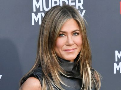 “Mi infancia vi a los adultos ser crueles entre sí”: La dura infancia que vivió Jennifer Aniston