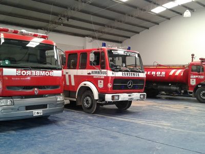 En Centenario: así los bomberos salvaron a un nene y emocionaron a todos