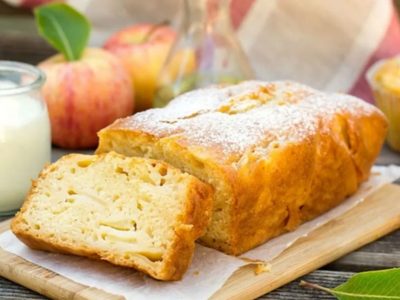 Budín de manzana: con solo 12 cucharadas y pocos ingredientes, resolvé la merienda con tremenda receta