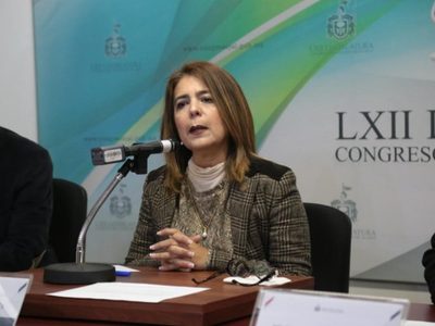 Acusan en Jalisco que empleados eventuales fueron obligados a participar en consulta de pacto fiscal