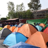 Inicia plantón de la CNTE en San Lázaro