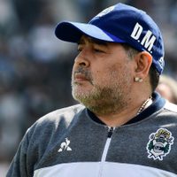 Preocupación: el coronavirus llegó a la familia Maradona