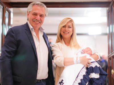 Fabiola Yáñez compartió tiernas imágenes de Franciso en sus 4 meses de vida