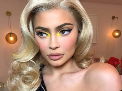 ¡Sin filtro y al natural! Kylie Jenner demostró que ella también tiene estrías con esta foto