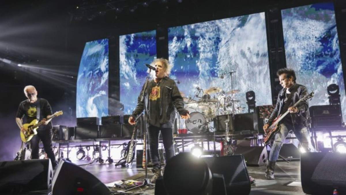 The Cure en concierto