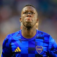 “Momento complicado”: Luis Advíncula se despidió de Boca y explicó los motivos