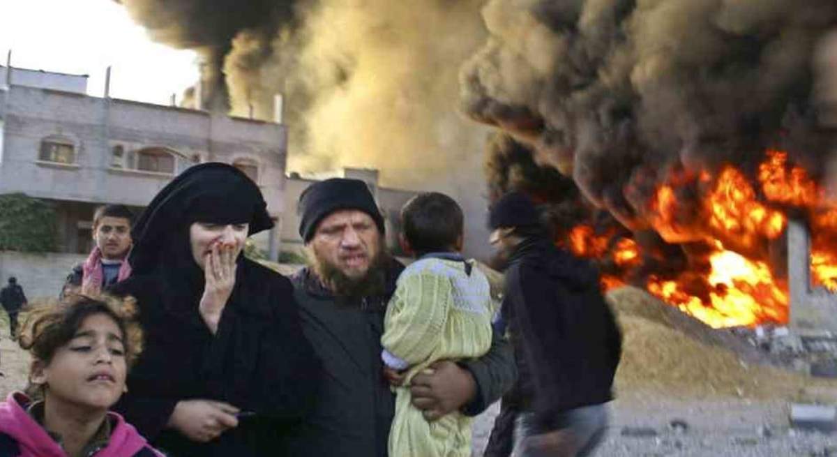“Las instrucciones de las autoridades israelíes para que la población de Gaza abandone de inmediato sus hogares son incompatibles con el derecho internacional humanitario”, subraya la Cruz Roja Internacional