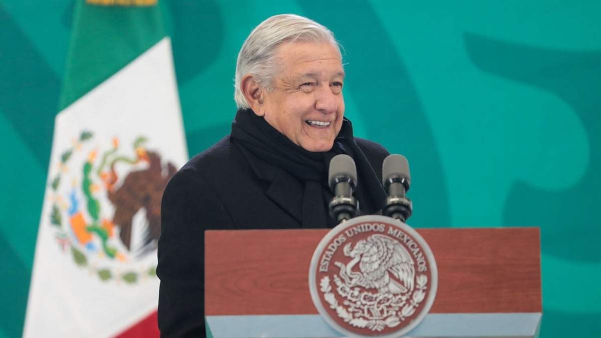 López Obrador en su conferencia de prensa en Sonora