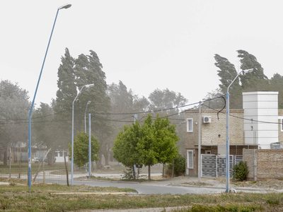 Nueva alerta amarilla por fuertes vientos en cinco provincias: qué precauciones deben tomar