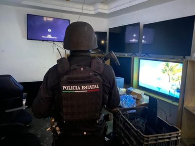 Hallan un centro de monitoreo del narco en Teocaltiche, Jalisco