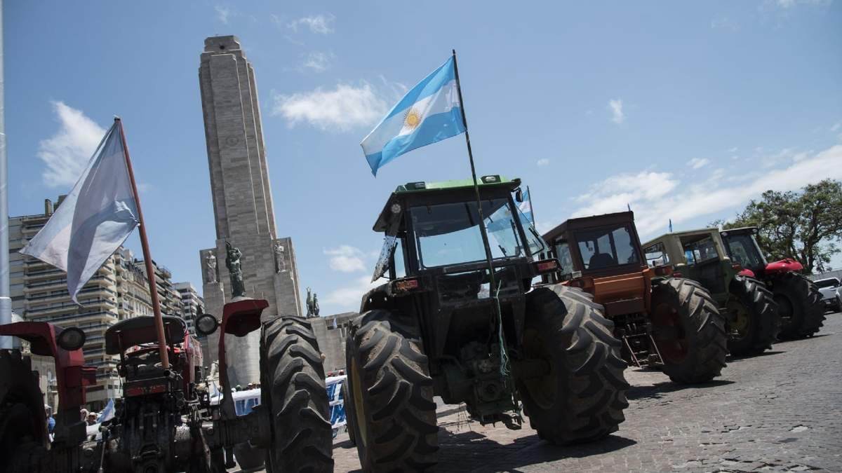 Tractorazo. Fuente: (Twitter)