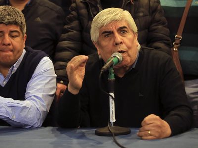 Los Moyano se reunieron con Moroni para reafirmar el apoyo a los Fernández