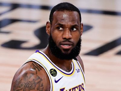Se encendió la polémica: LeBron James le respondió a Zlatan Ibrahimovic