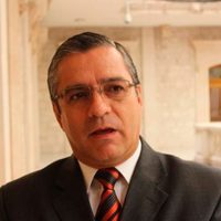 Gobierno de Chihuahua 'planta” a forenses argentinos; formalizaría análisis en fosas
