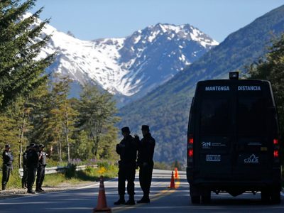 Negaron el ingreso de alimentos para la comunidad mapuche que se asentó en un campo de El Bolsón