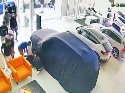 Comando ingresa a una agencia Volvo en León y roba 14 autos de lujo