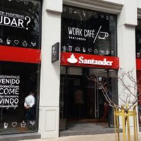 Comunicaciones y bancos: los más denunciados por los porteños