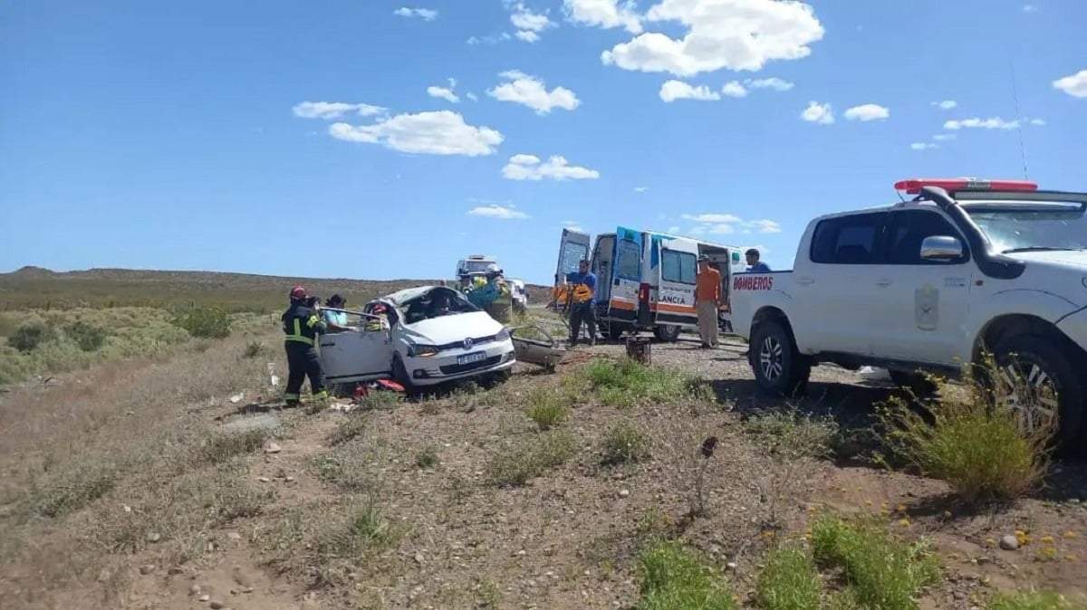 La pareja recibió heridas graves y fue derivada a diferentes nosocomios. Fuente: (Facebook)