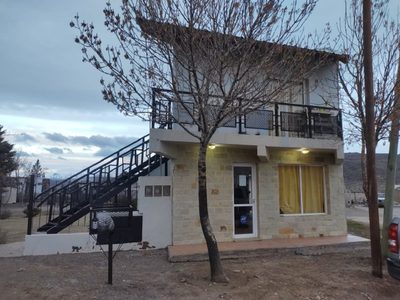 Qué secuestraron del consultorio del psicólogo de los 800 certificados médicos