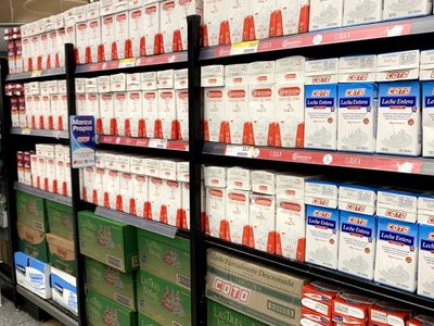 El Gobierno quiere que la leche vuelva a pagar IVA