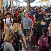EU eliminará requisito de prueba covid-19 para viajeros aéreos