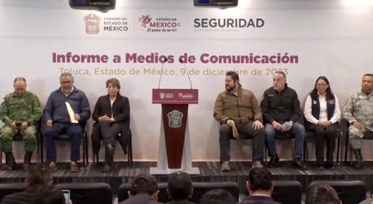 Conferencia de prensa para anunciar el despliegue de las fuerzas armadas