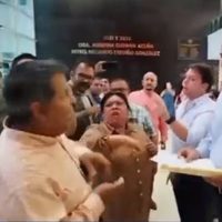 Diputada del PAN cachetea a periodista en el Congreso de Tamaulipas