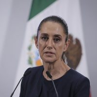 Transición energética de Sheinbaum podría fallar por el nuevo Poder Judicial:  Moody’s
