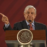 AMLO nombra a Zoé Robledo como nuevo director del IMSS