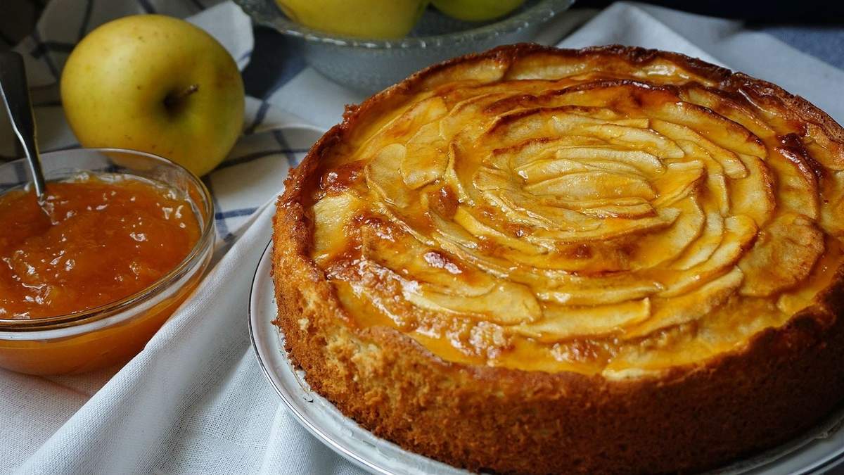 Tarta de manzana. Fuente: (Instagram)