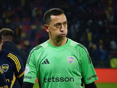 “Son injustos con él”: un ex Boca respaldó a Agustín Marchesín en medio de la lluvia de críticas