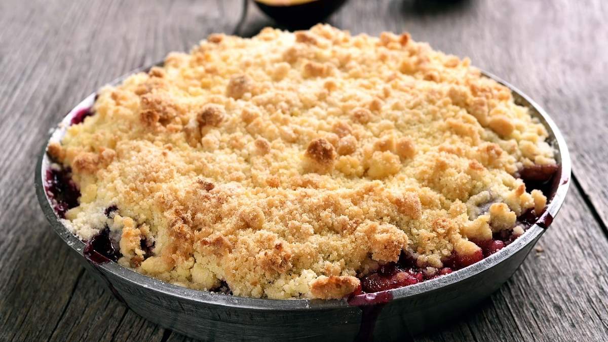 Crumble de ciruelas. Fuente: (Instagram).