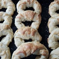 Medialunas saladas: simples y más ricas que las compradas, anotá esta receta exprés para la merienda