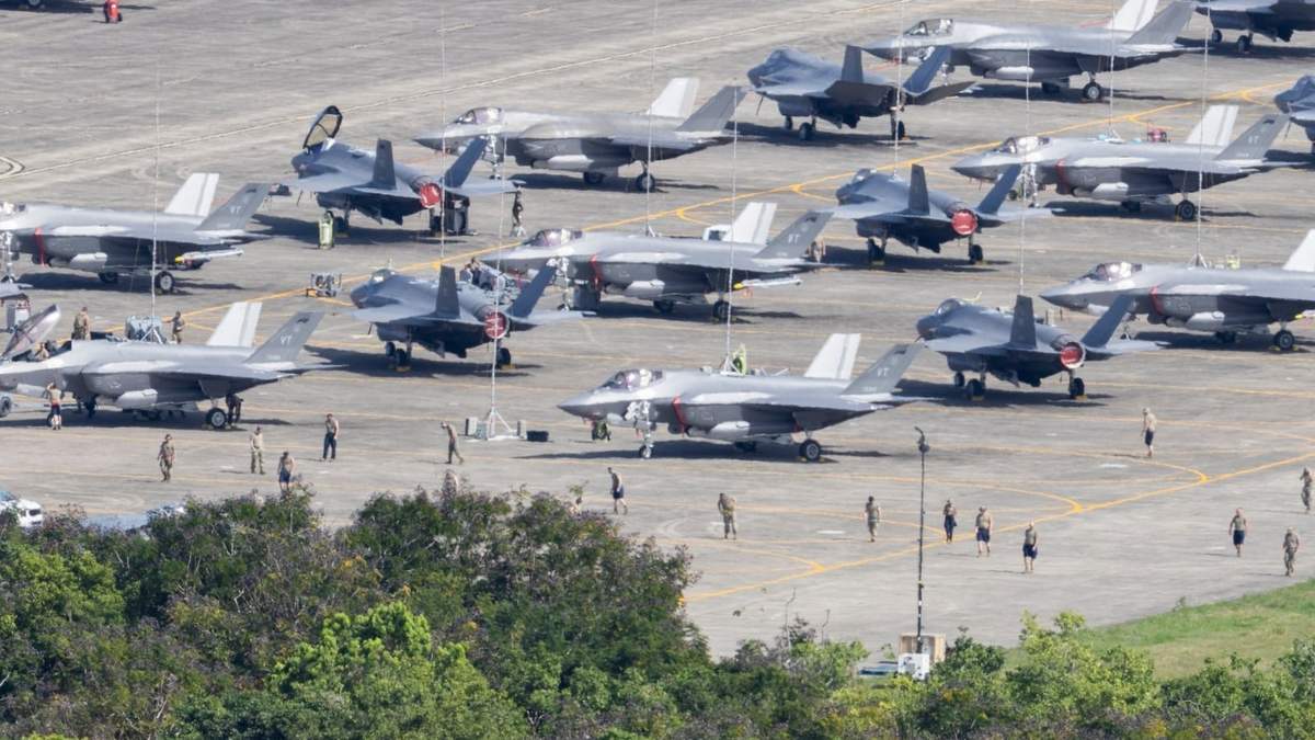 Aviones de combate estadounidenses F-35