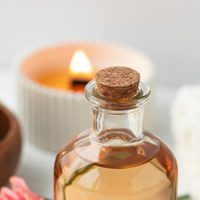 El ingrediente de cocina que tenés que usar en la puerta de tu casa para alejar las malas energías